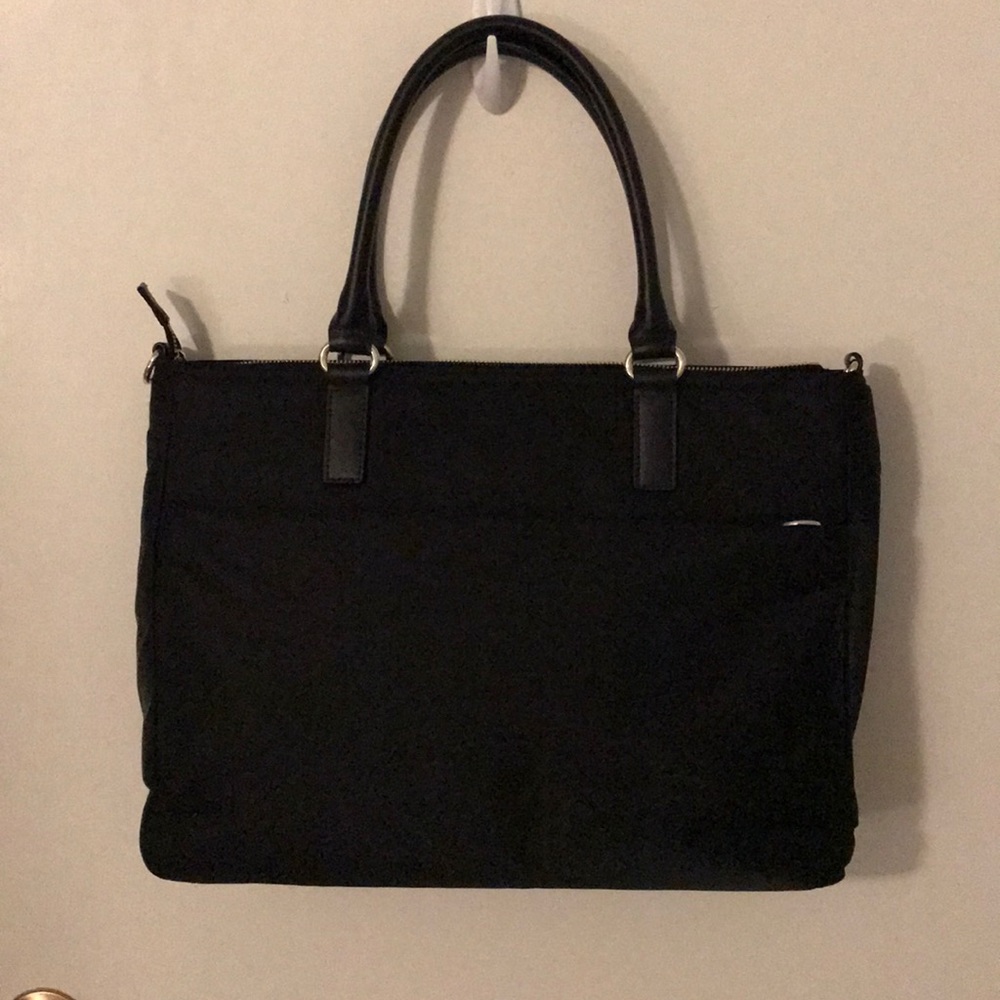 Lo & Sons Brookline Bag (black/lavender lining)